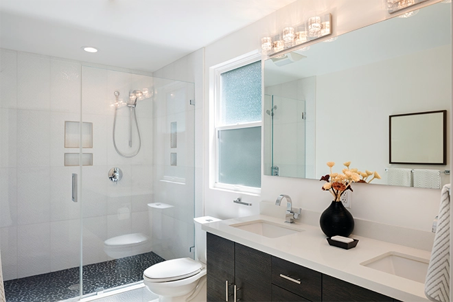 Bathroom with different lighting options